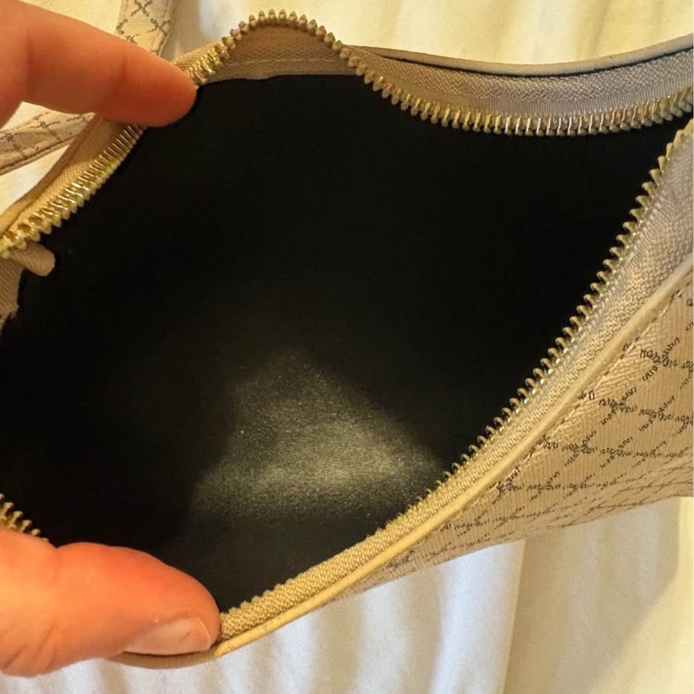 Beige Patterned Shoulder Bag - Picture 2 of 3
